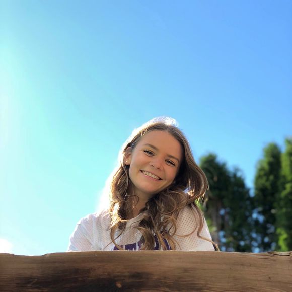 Meet your Posher, Rebecca - Picture 1 of 1